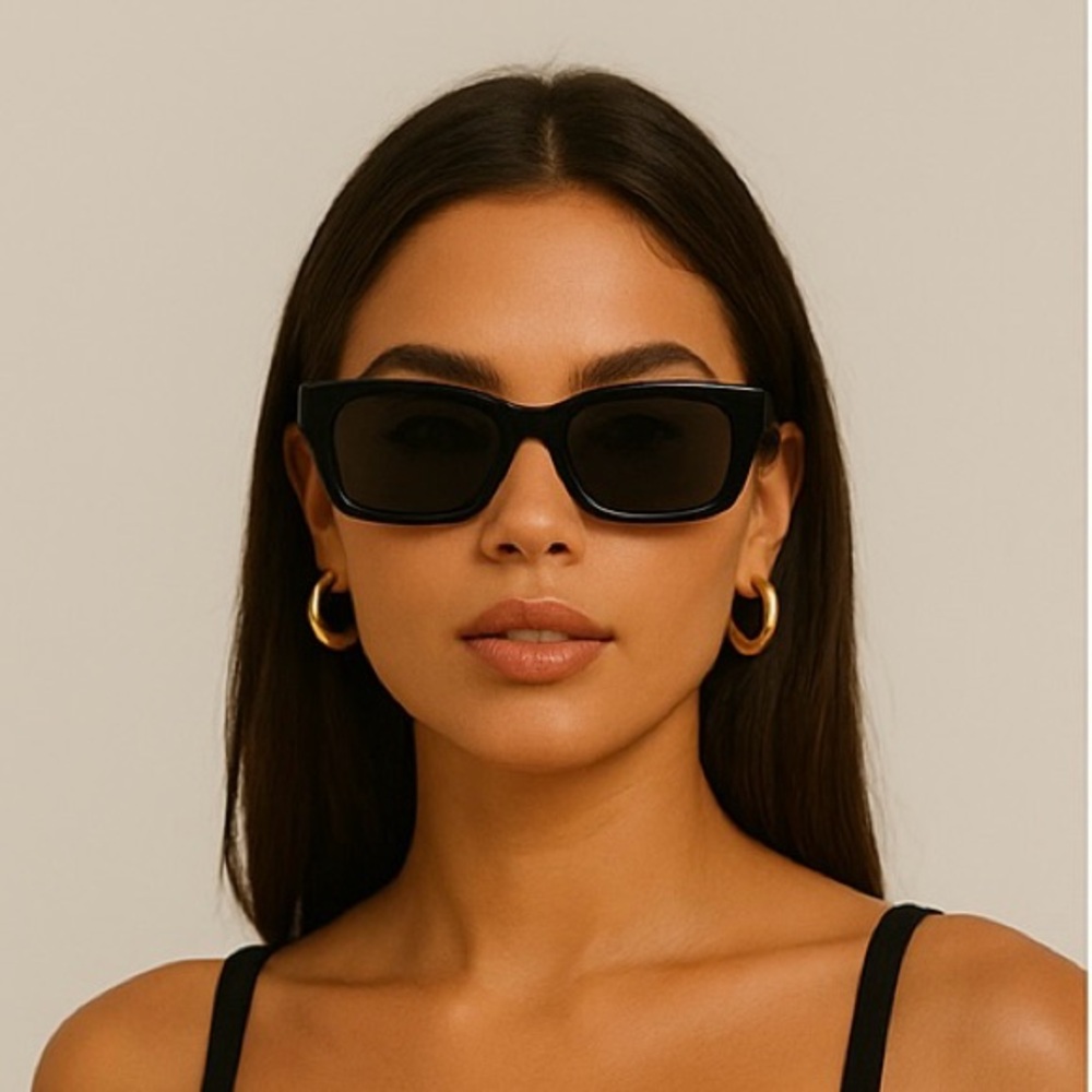 Black Rectangular Sunglasses - Picture 2 of 3